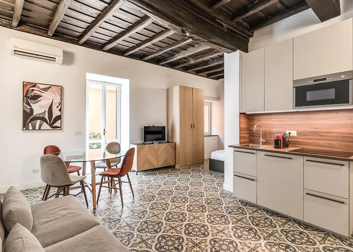 Trastevere Quite Small Loft Apartment *